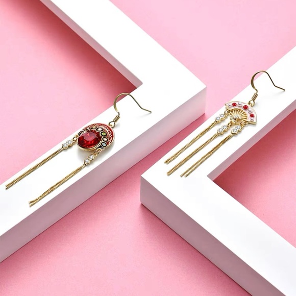szechuan art/Chinese fan asymmetry tassel earrings - Picture 2 of 6